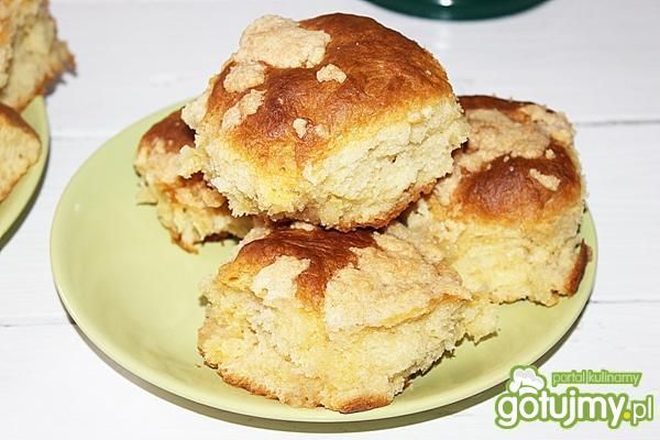 Drożdżówki z marmoladką Drożdżówki z marmoladką