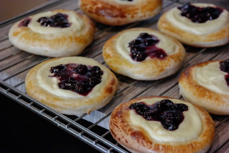 Drożdżówki z serem Drożdżówki z serem