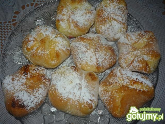 Drożdżówki z serem Drożdżówki z serem