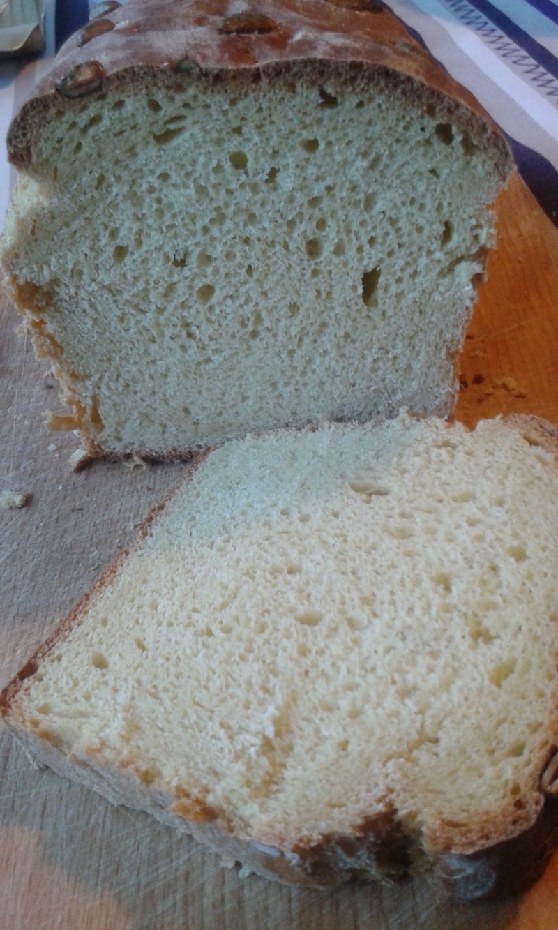 Drożdżowy chlebek z dynią