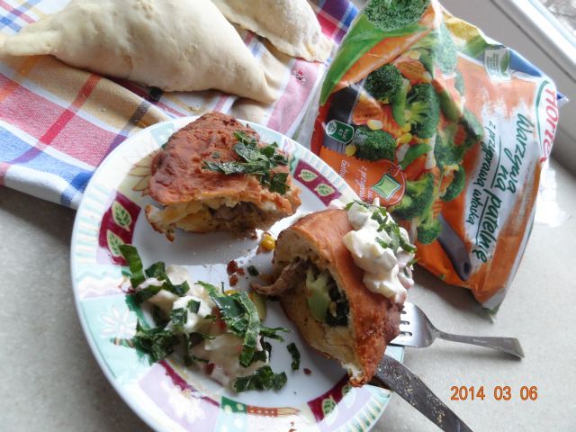 Drożdżowy pieróg Drożdżowy pieróg