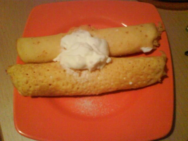 Dukanowe naleśniki z jogurtem