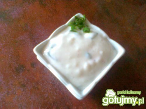 Dukanowy sos czosnkowy