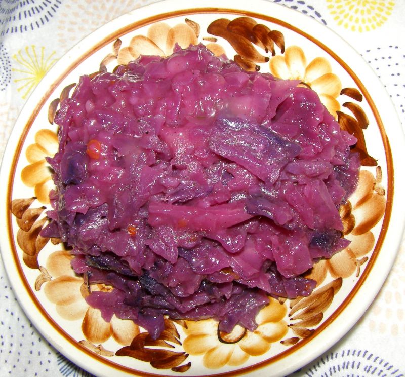 Duszona czerwona kapusta