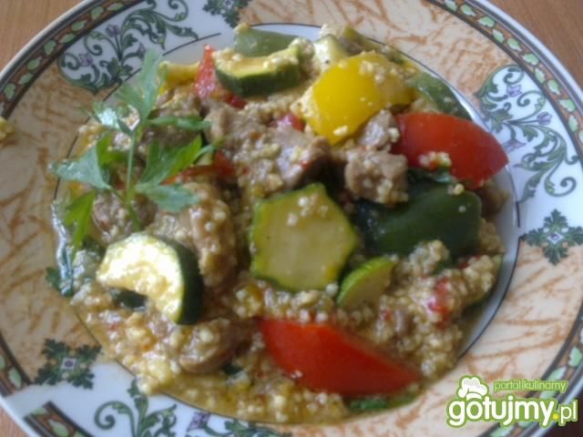 Duszona karkówka z warzywami 