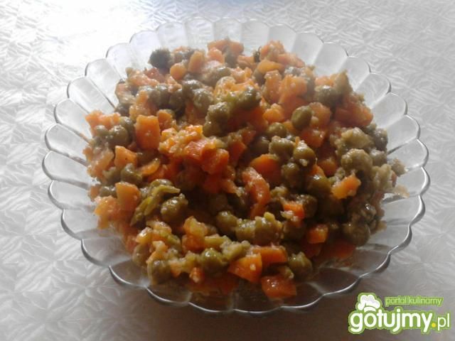 Duszona marchewka z groszkiem 3 Duszona marchewka z groszkiem 3