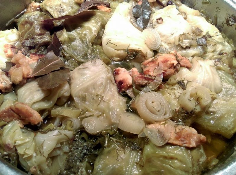 Duszona młoda kapusta