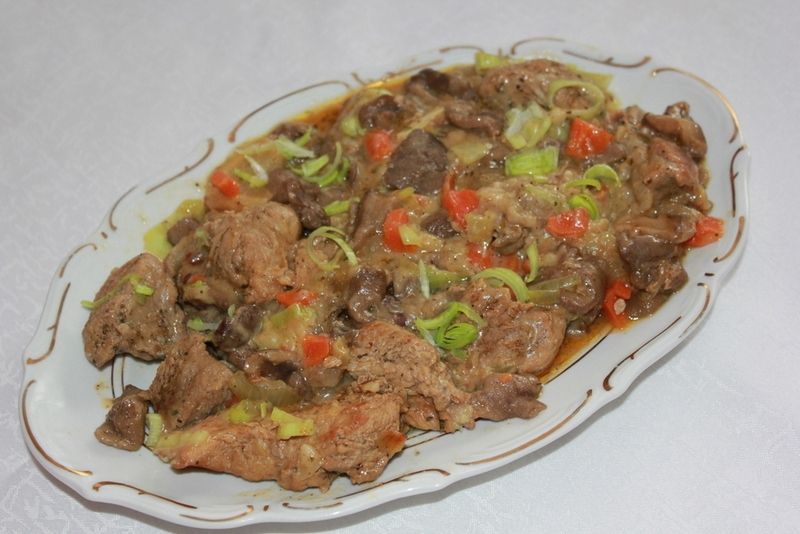 Duszone polędwiczki wieprzowe  Duszone polędwiczki wieprzowe