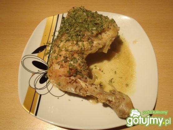 Duszone udka w lekkim sosie jogurtowym Duszone udka w lekkim sosie jogurtowym