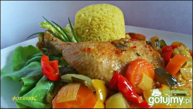 Duszone w warzywach udka na ostro Duszone w warzywach udka na ostro