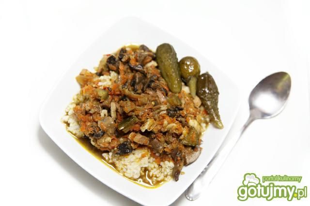 Duszone warzywa na kwasno z boczkiem