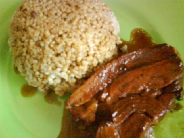 Duszony udziec z indyka Duszony udziec z indyka