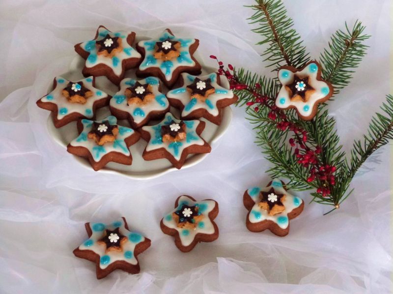 Dwukolorowe pierniczki Dwukolorowe pierniczki