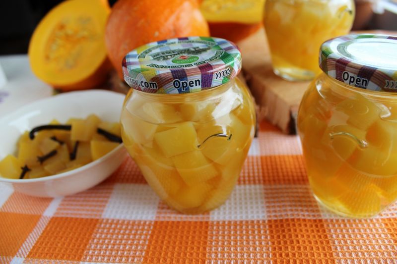 Dynia w korzennej marynacie Dynia w korzennej marynacie