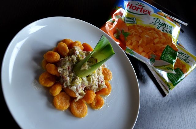 Dyniowe gnocchi z sosem serowo-pieprzowym