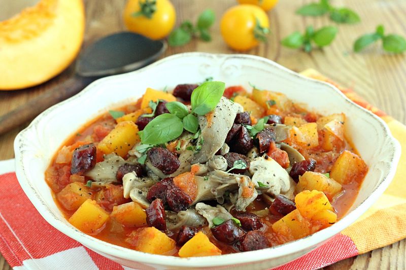 Dyniowe leczo z boczniakami Dyniowe leczo z boczniakami