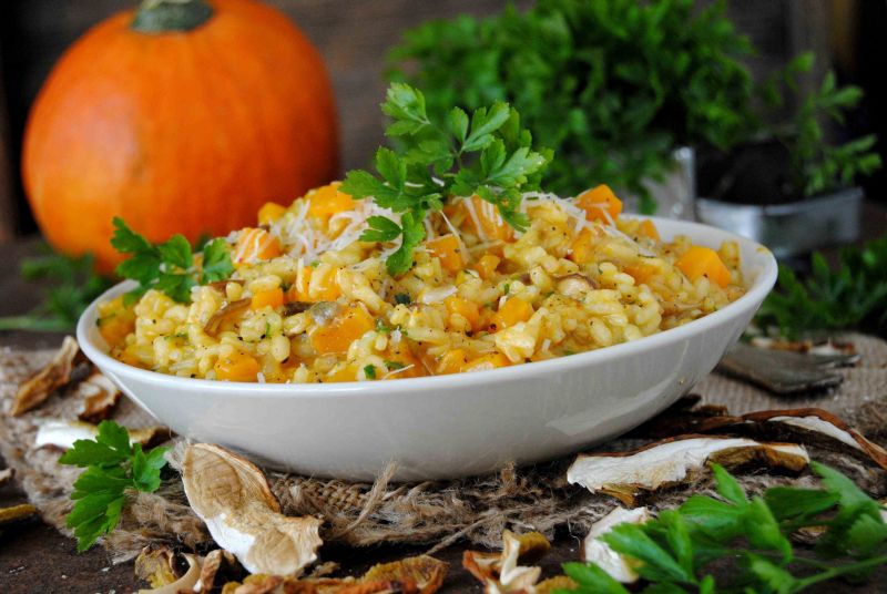 Dyniowe risotto z suszonymi grzybami  Dyniowe risotto z suszonymi grzybami