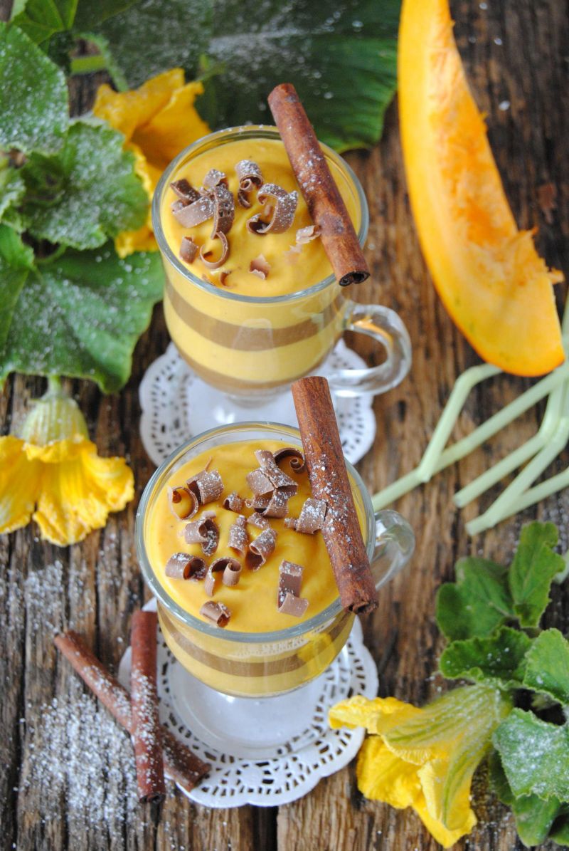 Dyniowo- czekoladowy jogurt