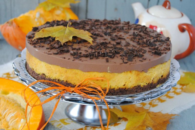 Dyniowo-czekoladowy sernik Dyniowo-czekoladowy sernik