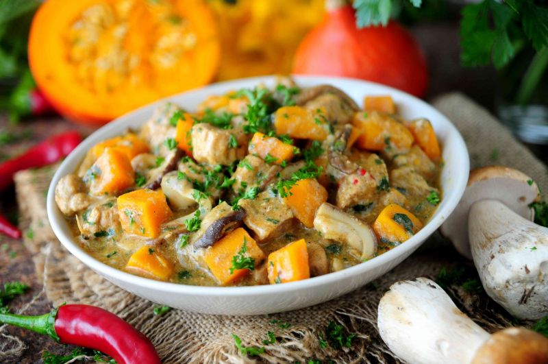 Dyniowo- grzybowy gulasz