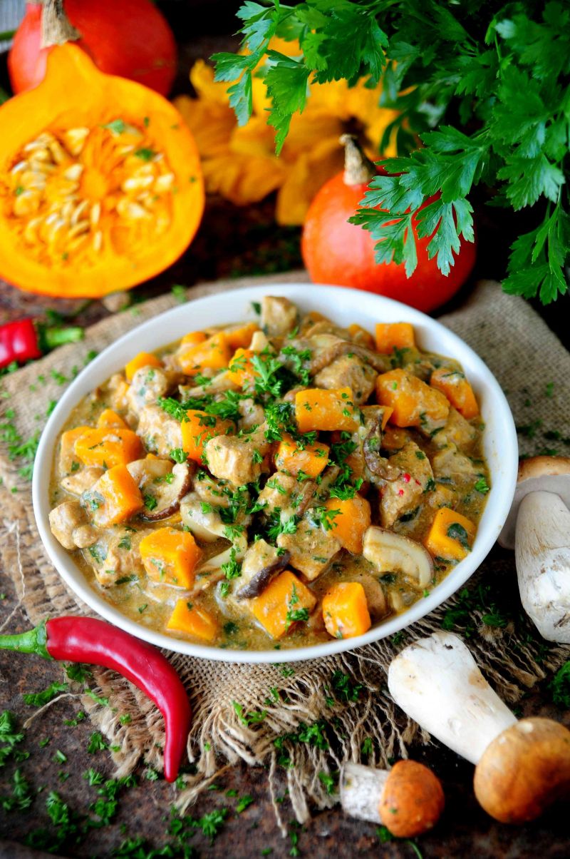 Dyniowo- grzybowy gulasz