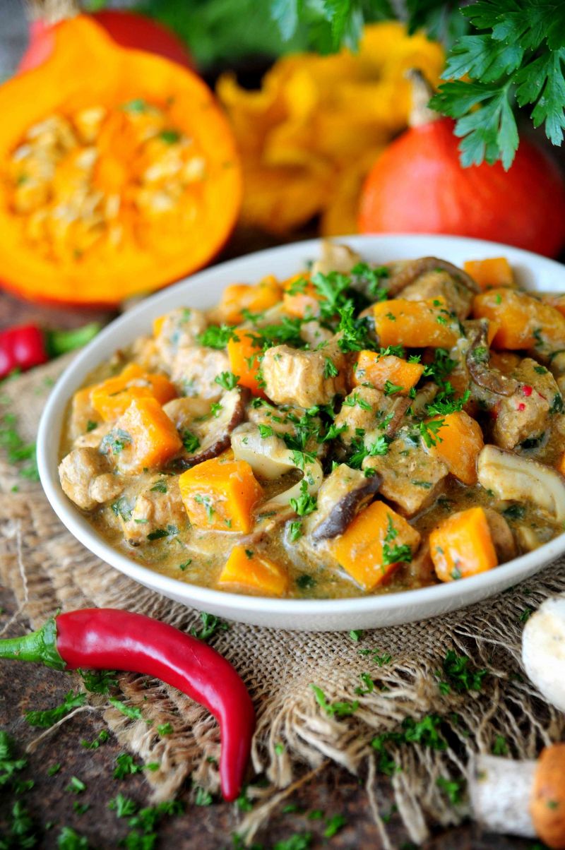 Dyniowo- grzybowy gulasz