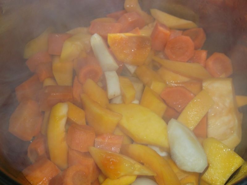Dyniowo-marchewkowa zupa krem