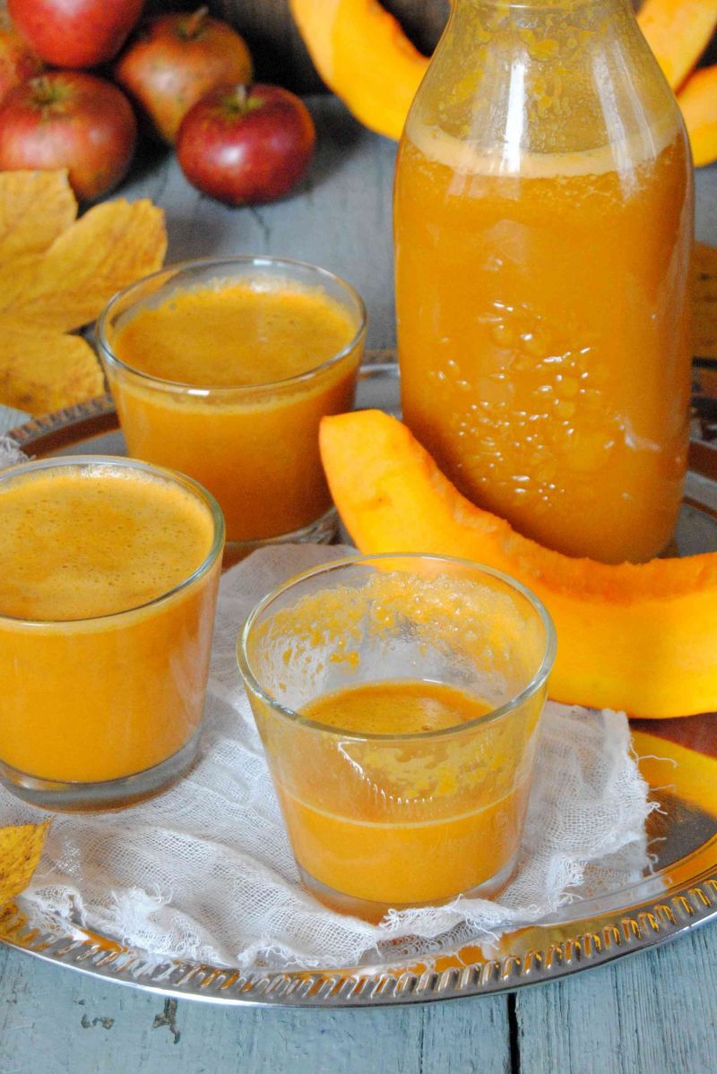 Dyniowo marchwiowy sok z jabłkami Dyniowo marchwiowy sok z jabłkami