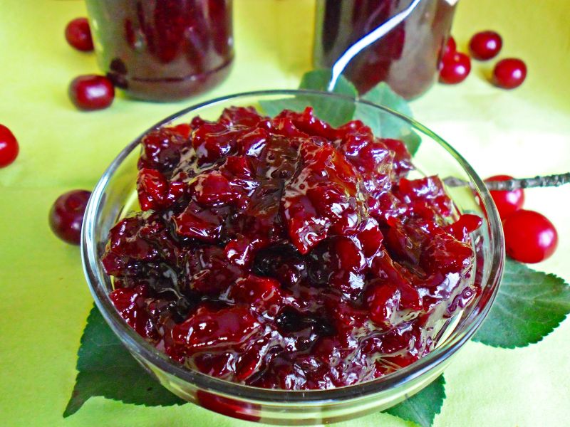 Dżem mocno wiśniowy Dżem mocno wiśniowy