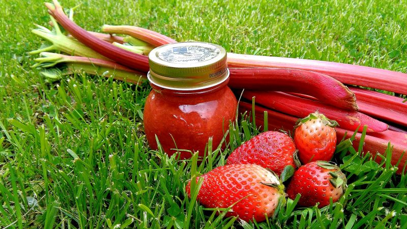 Dżem rabarbarowo-truskawkowy