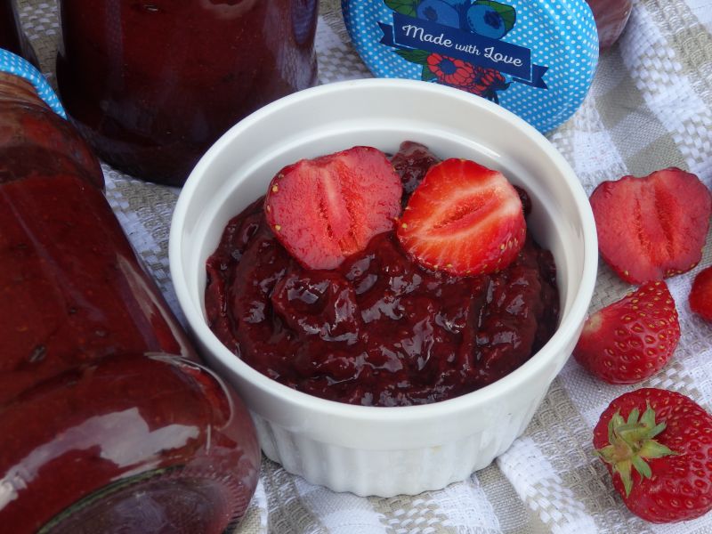 Dżem truskawkowy Dżem truskawkowy
