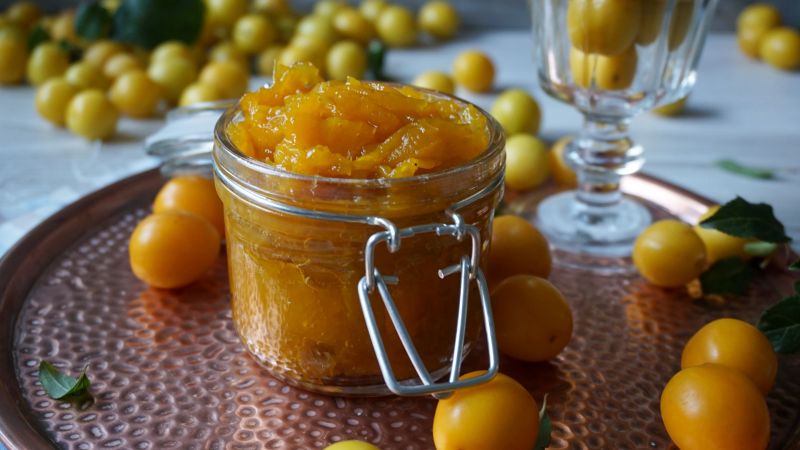 Dżem z mirabelek z amaretto Dżem z mirabelek z amaretto