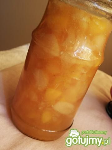 Dżem z papierówek i brzoskwiń. Dżem z papierówek i brzoskwiń.