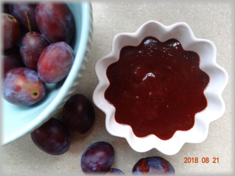 Dżem z węgierek z kakao