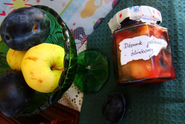 Dżemik jabłkowo z podwójną śliwką Dżemik jabłkowo z podwójną śliwką