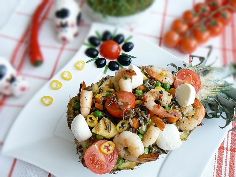 Dziki ananas z krewetkami  Dziki ananas z krewetkami