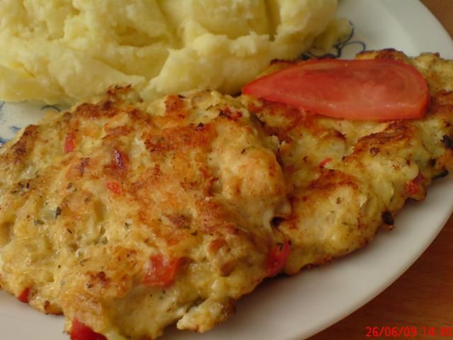 Efektowne sznycelki z piersią z kurczaka Efektowne sznycelki z piersią z kurczaka