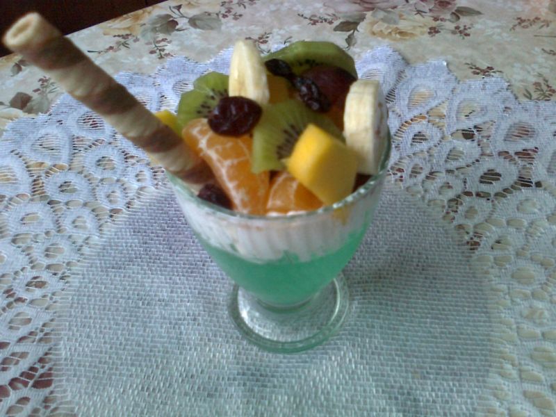 Egzotyczny deser z żurawiną