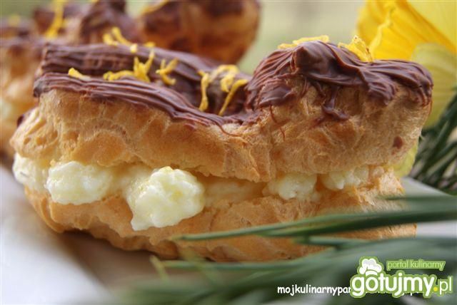 Eklerki z cytrynową pianką  