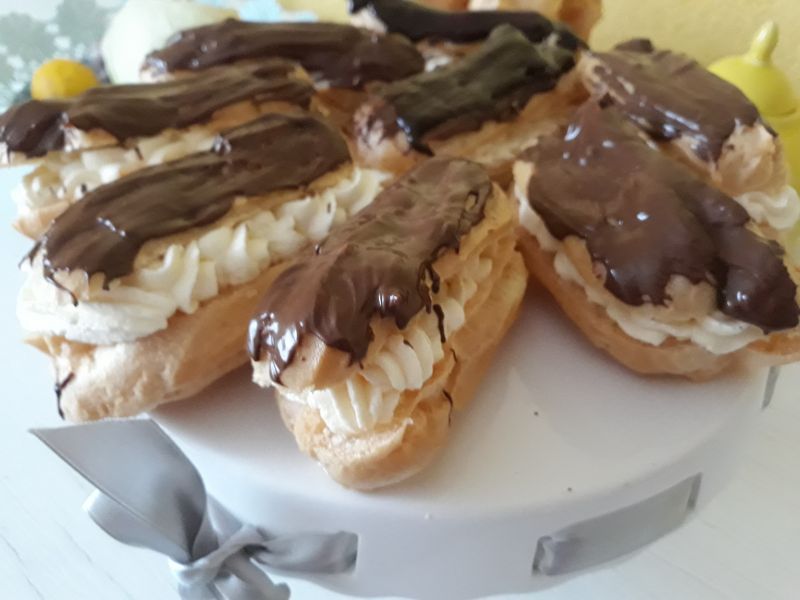 Eklery z karpatkowym kremem