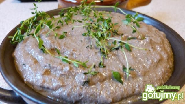 Ekpresowy pasztet z wątróbek Ekpresowy pasztet z wątróbek