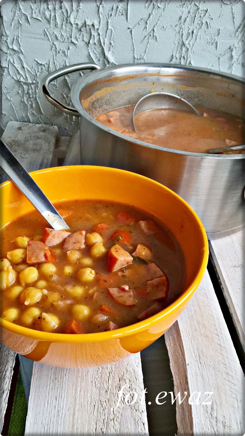 Ekspresowa ciecierzyca po bretońsku Ekspresowa ciecierzyca po bretońsku