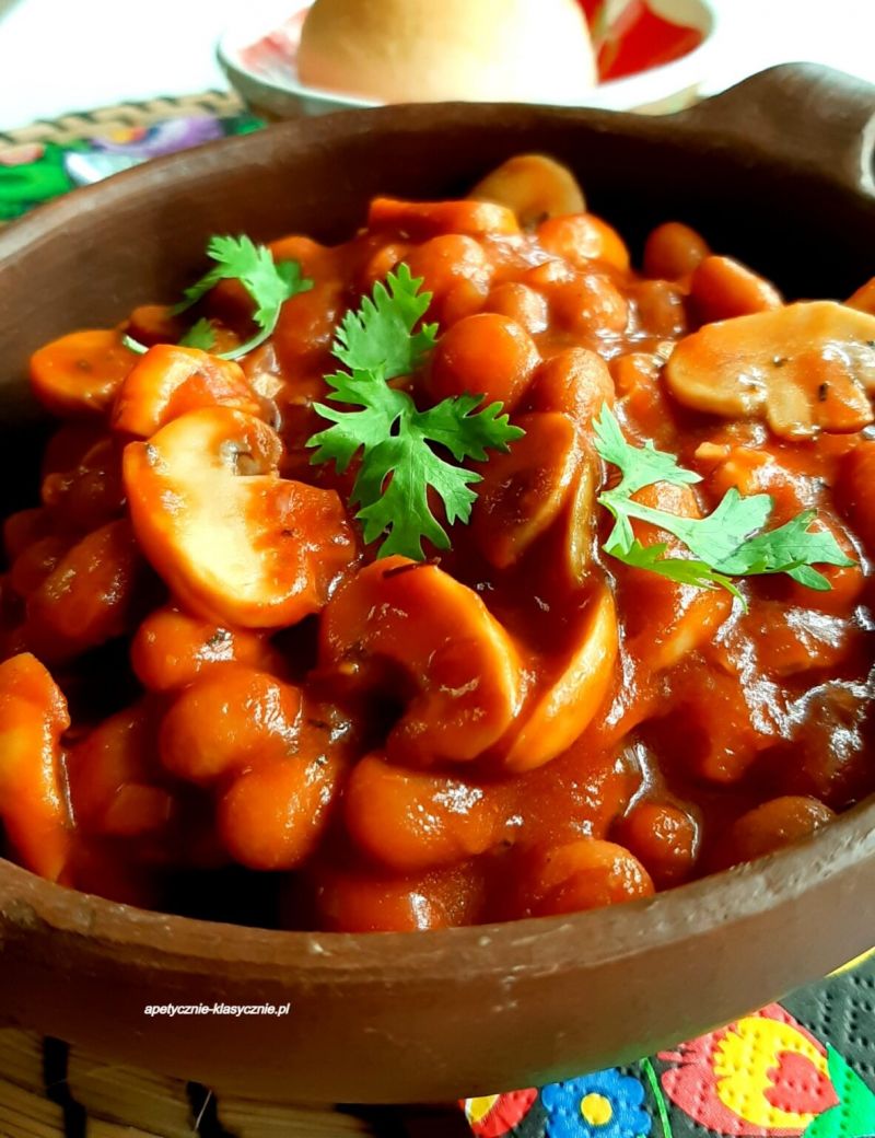 EKSPRESOWA FASOLKA PO BRETOŃSKU Z PIECZARKAMI I CZ