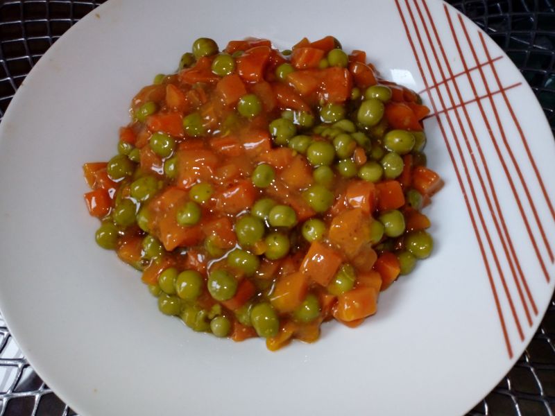 Ekspresowa marchewka z groszkiem