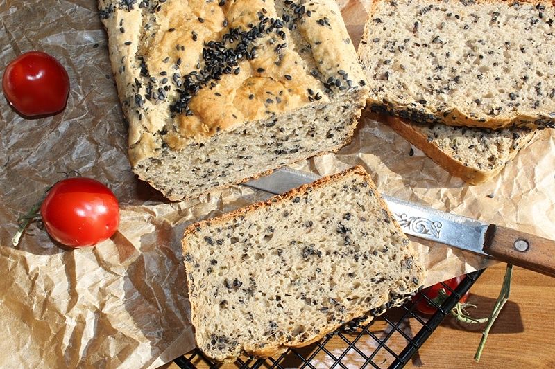 Ekspresowy chleb żytni na maślance bez wyrabiania 