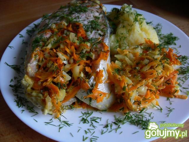 Ekspresowy łosoś z warzywami Ekspresowy łosoś z warzywami