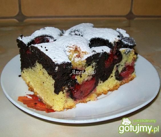 Fale Dunaju z truskawkami Fale Dunaju z truskawkami