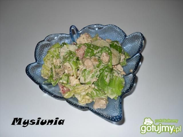 Fantazyjna sałatka z kurczakiem