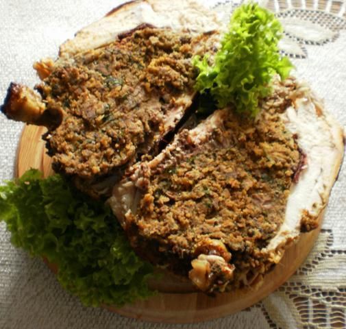 Farsz otoczony kurczakiem :