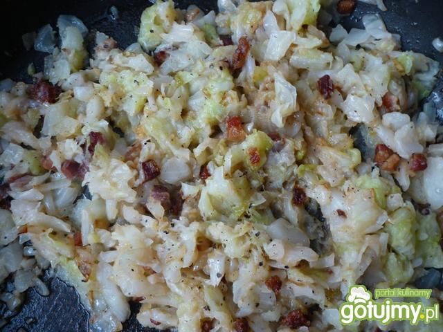 Farsz z białej kapusty.